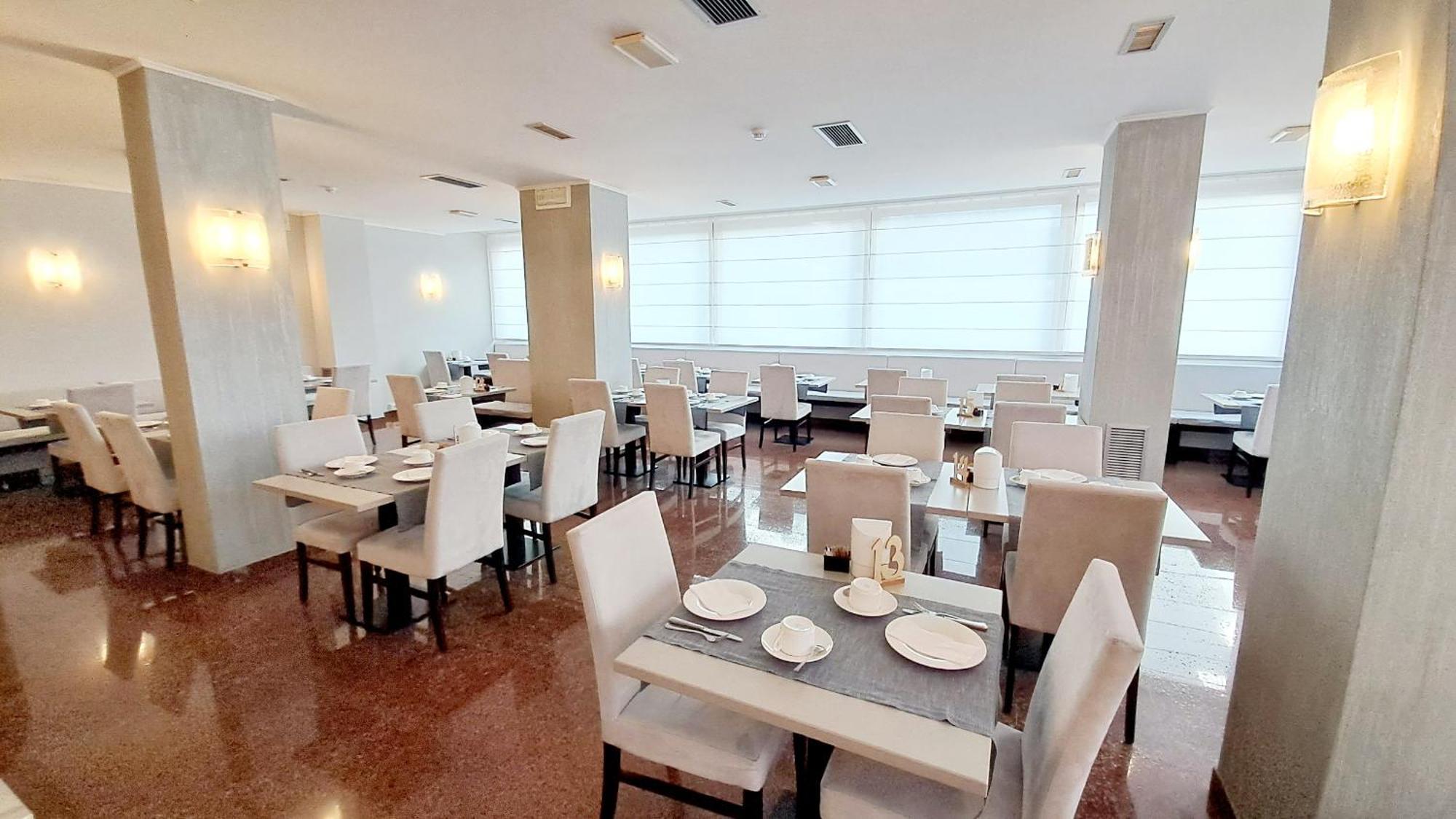 Hotel & Wellness Fra I Pini Lignano Sabbiadoro Bagian luar foto